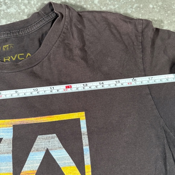 RVCA Men's T-shirt - Size Large - Picture 6 of 6